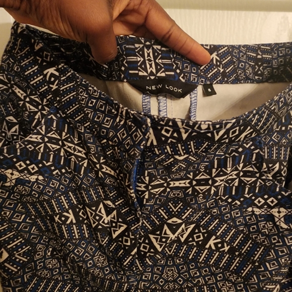 Newlook UK fitted pants - Picture 2 of 3